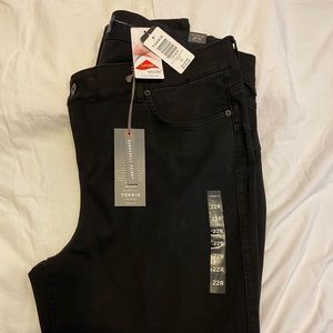 Torrid Black Bombshell Skinny Jean